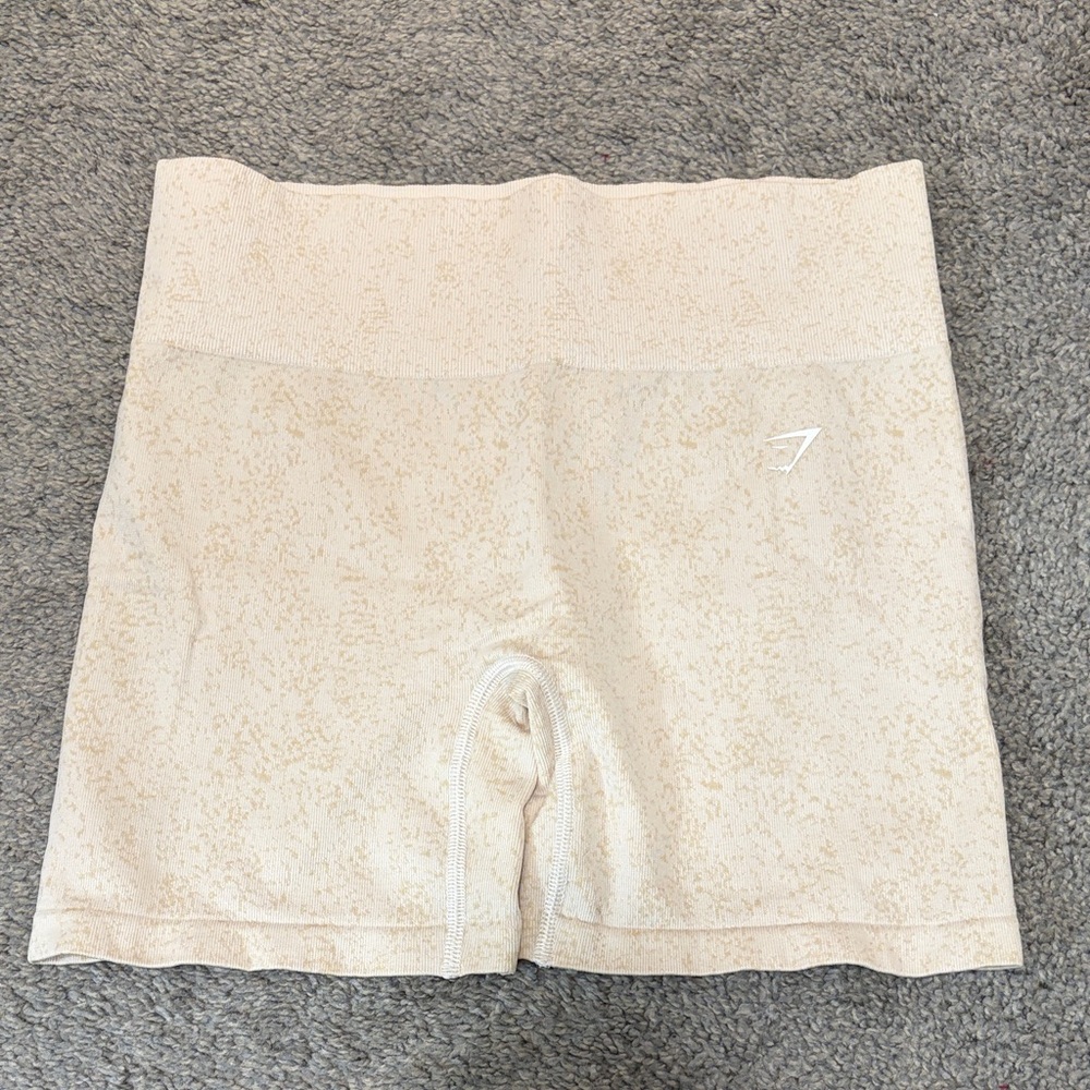 Gymshark Cream Speckled Bike Shorts